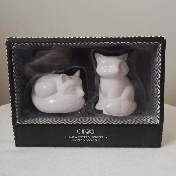 Other - Ciroa White Fox Salt & Pepper Shakers